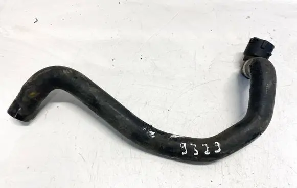 Skoda Superb B5 (3U) Engine coolant pipe/hose