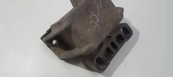 Volkswagen Golf IV Engine mount bracket 1J0199555