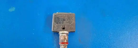 Renault Laguna II Tire pressure sensor 8200023746