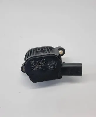 Volkswagen Golf VIII Camshaft speed sensor 04E906048A 10409904 0907211627016