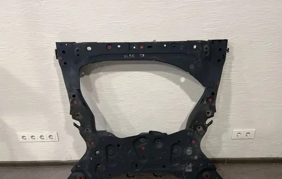 Volvo XC90 Front subframe 32221710 31406930