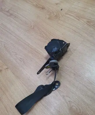 Chevrolet Captiva Front seatbelt 0435137