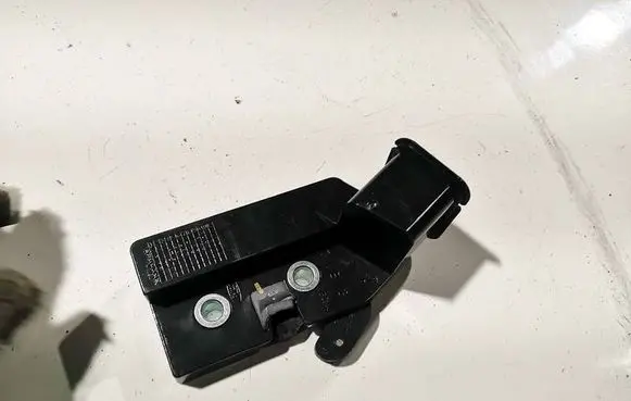 Audi A2 Seat back rest lock catch 