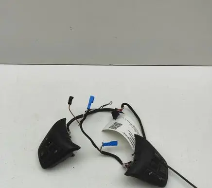 BMW X1 F48 F49 Steering wheel buttons/switches 9326473