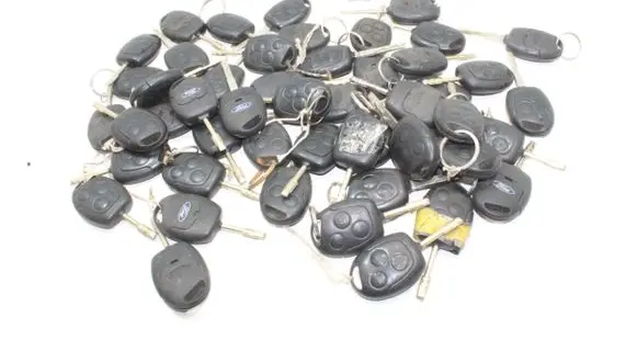 Ford Focus Ignition key/card 98AG15K601AD 5WK4725