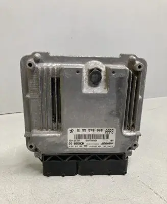 Opel Insignia A Engine control unit/module 55576906 0281017105