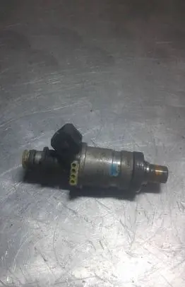 Honda Prelude Fuel injector