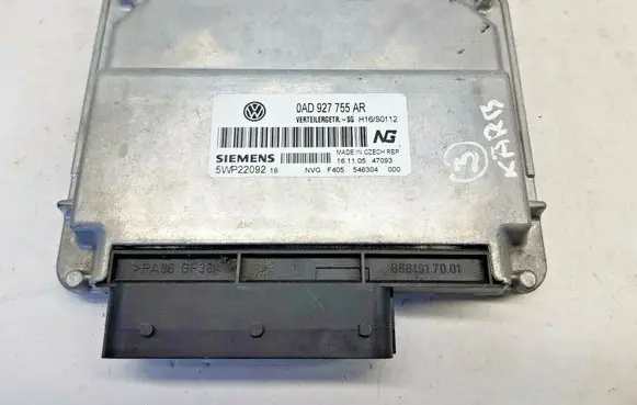 Volkswagen Touareg I Transfer box differential control unit 0AD927755AR nr2248