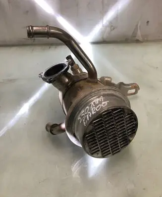Skoda Karoq EGR valve cooler 05l131512