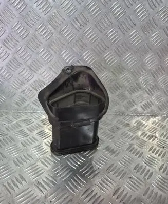 Opel Insignia A Air intake duct part 13325924