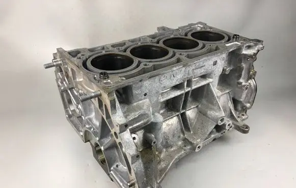 Renault Arkana Engine block 57226V06504PM020 H4MC632N197815 H4MC632N