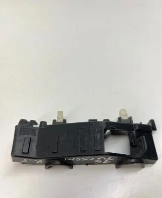 Hyundai Tucson TL Front bumper mounting bracket 86515D7000