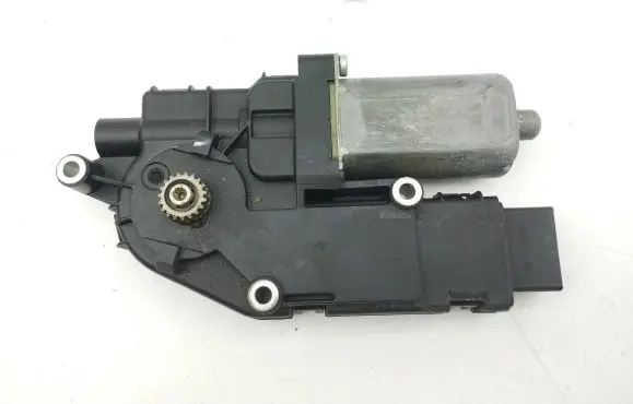 Honda Accord Sunroof motor/actuator 1137328338 0390203452