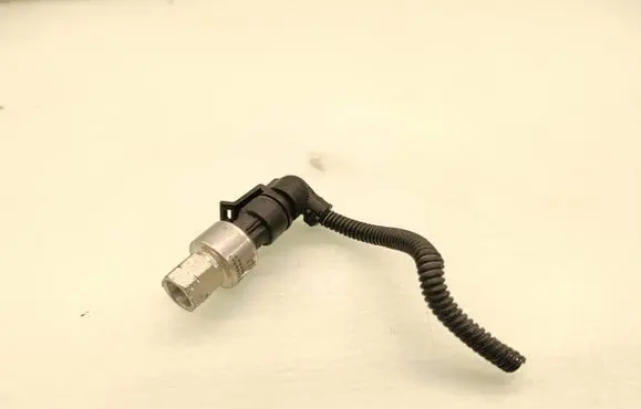 Alfa Romeo Stelvio Air conditioning (A/C) pressure sensor 