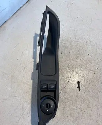 Ford Focus Electric window control switch DT1T14A132FB 10145124