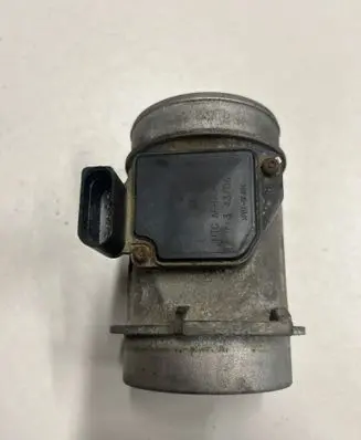 Audi A4 S4 B6 8E 8H Mass air flow meter 059906461M