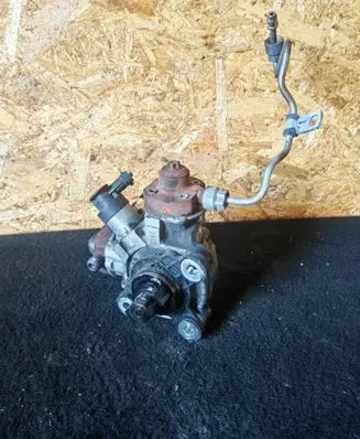 Volvo C70 Fuel injection high pressure pump 0445010681