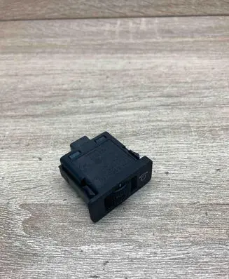 BMW 5 E39 Headlight level height control switch 8360460
