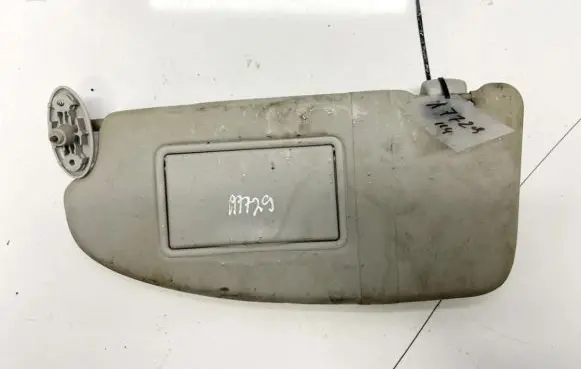 Ford Focus Sun visor