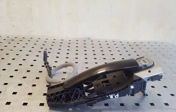 Volkswagen Tiguan Front door exterior handle 5N0837017C