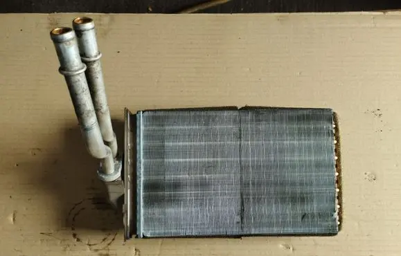 Heater blower radiator
