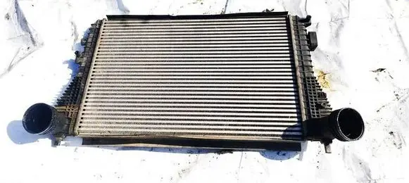 Volkswagen Golf Plus Intercooler radiator 