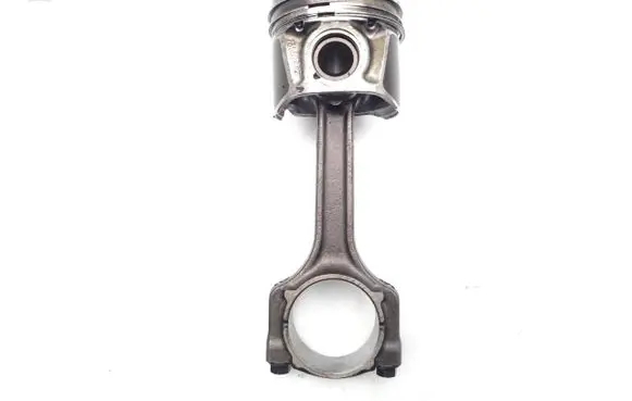 Opel Corsa D Piston with connecting rod Z13DTJ
