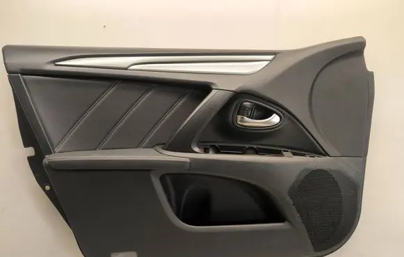 Toyota Avensis T270 Front door card panel trim 6762905050