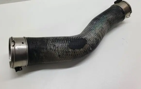 BMW 5 F10 F11 Intercooler hose/pipe 7612095 1371761209501 13717612095