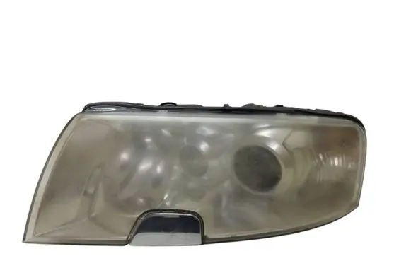 Skoda Superb B5 (3U) Headlight/headlamp 24675300