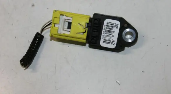 Toyota Corolla E160 E170 Airbag deployment crash/impact sensor 8983102150