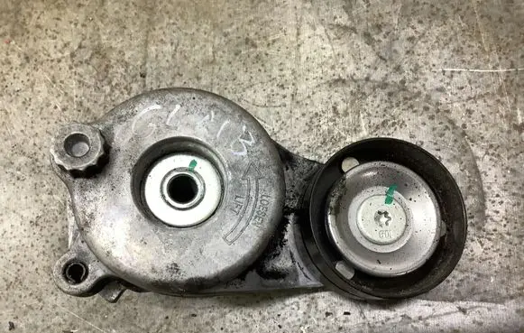 Mercedes-Benz GL X164 Air conditioning tensioner 0341057