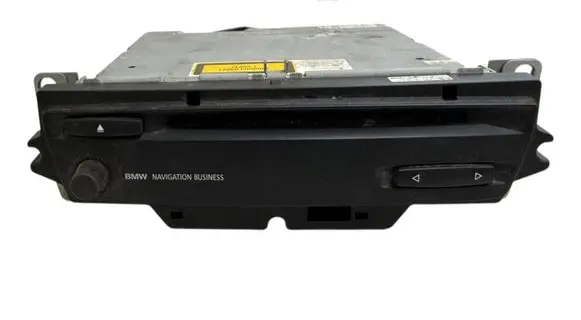 Radio/CD/DVD/GPS head unit