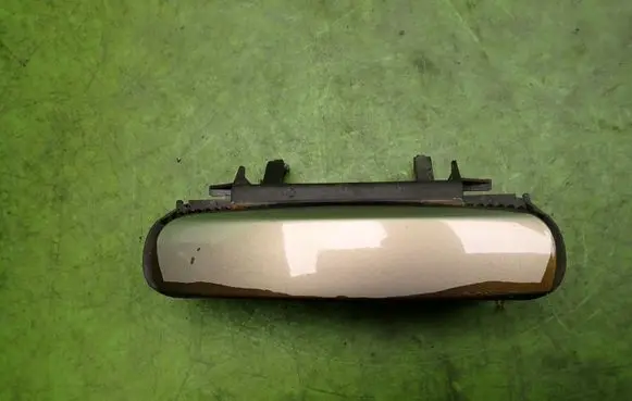 Audi A4 S4 B7 8E 8H Rear door exterior handle 4B0839885