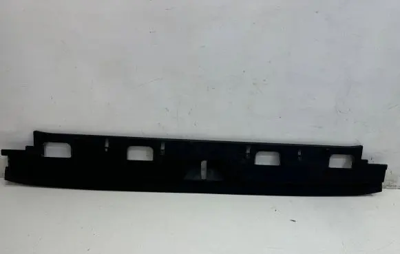 Land Rover Discovery 5 Trunk/boot sill cover protection HY32425A92BE8PVJ