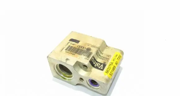 Skoda Octavia Mk1 (1U) Air conditioning (A/C) expansion valve 1J1820103B