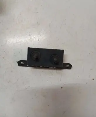 Volvo V70 Tailgate/trunk/boot hinge 9483797 16037