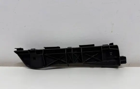 Toyota Avensis T250 Front bumper mounting bracket 5253505020C