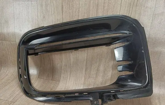 Porsche Cayenne (9Y0 9Y3) Front bumper lower grill 9Y0807796B