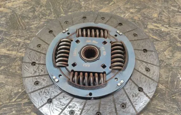 Hyundai i30 Clutch pressure plate EA3 32021