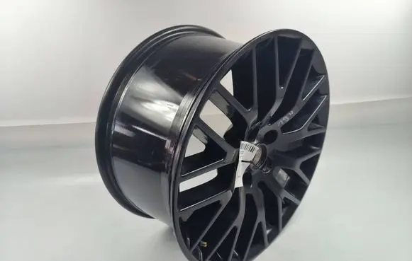 Ford Mustang VI R19 alloy rim 