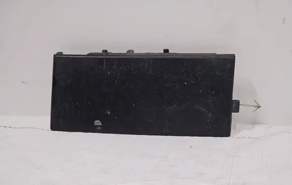 BMW 5 E34 Front tow hook cap/cover 1973719