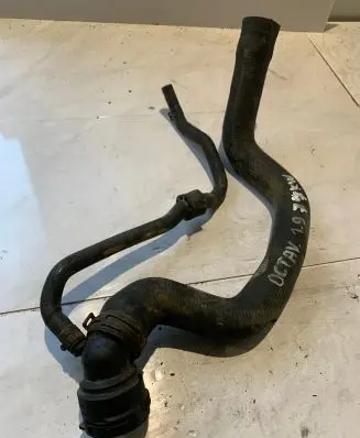 Skoda Octavia Mk2 (1Z) Engine coolant pipe/hose 6Q0122291E