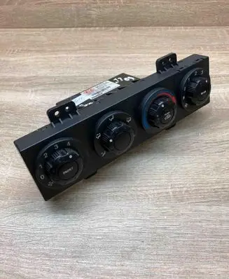 KIA Carnival Climate control unit 0K53A61190