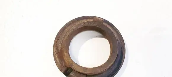 Volvo V60 Front coil spring rubber mount 6g915599baa 6g91-5599-baa