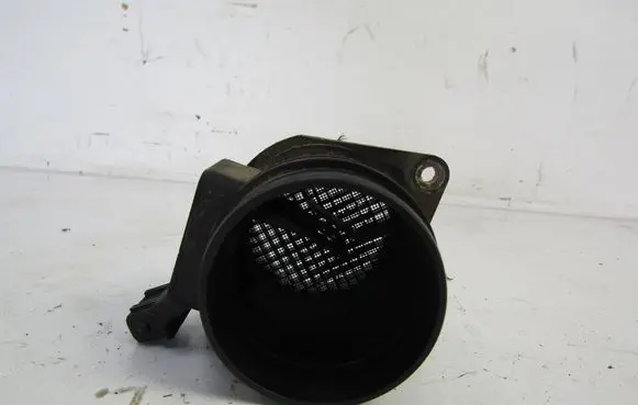 Volvo S40, V40 Mass air flow meter 7700105010B