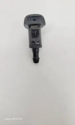 KIA Sportage Windshield washer spray nozzle 