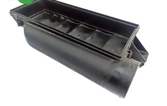 Mercedes-Benz CLK A209 C209 Air filter box PA6GF30