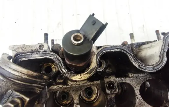 Alfa Romeo 156 Fuel injector 0445110002