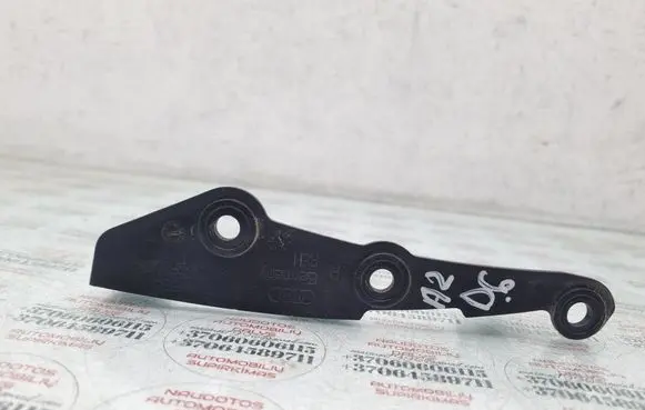Audi A2 Rear bumper mounting bracket 8Z0853884